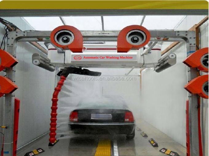 Z518C Car Wash Machine in operation showing 360° water ejection system