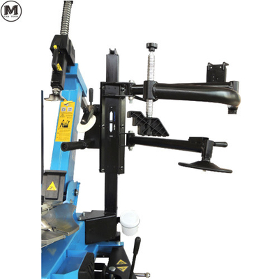 Máy thay lốp 380V tự động 460mm chiều rộng cho xe nhỏ và trung bình