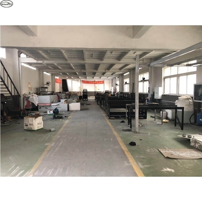 Kích thước xe tối đa 5500*2200*2000mm Máy rửa xe không chạm với hệ thống rửa mặt