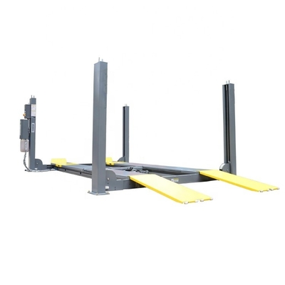 4500kgs Bốn cột xe nâng 1700mm Cao độ nâng với bánh xe sắp xếp