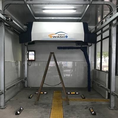 Thiết bị giặt xe không chải Máy giặt xe không tiếp xúc với áp suất xả 80-120kg và thời gian rửa 28 giây Robot giặt xe tự động