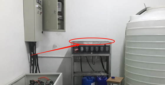 3400mm Độ cao lắp đặt Máy rửa xe hoàn toàn tự động không chạm với phun chất tẩy rửa
