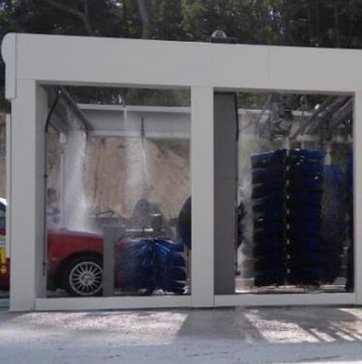 Bảy bàn chải Máy rửa xe tự động Máy rửa xe áp suất cao Hệ thống điều khiển PLC Hệ thống rửa xe tự động